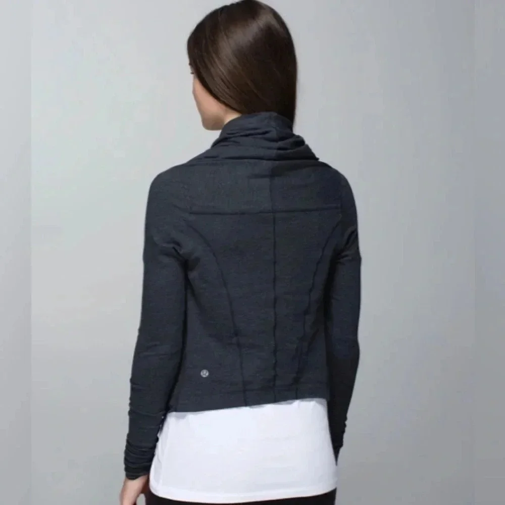Lululemon Sweater Women’s 4 Iconic Wrap Gray